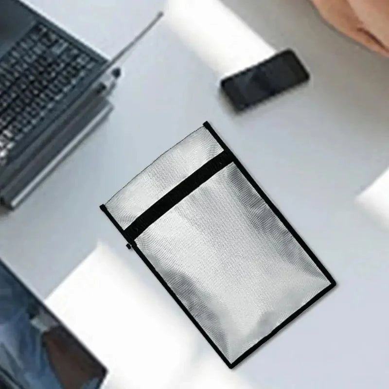 Fireproof Waterproof Faraday Bag Anti-Hacking Signal Blocker Storage Pouch Notebook Computer Faraday Bags For Phones & Key Fobs